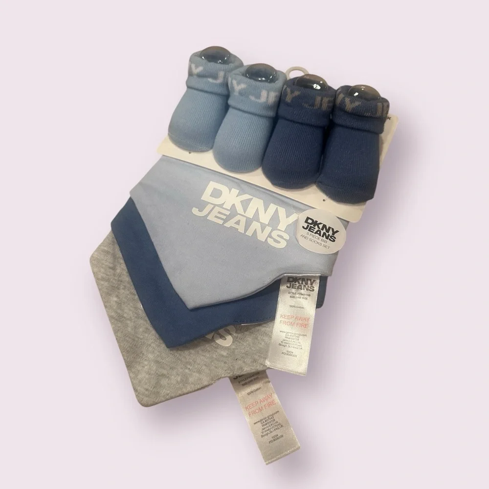 NWT Baby DKNY Bib And Bootie Set Blue And Gray